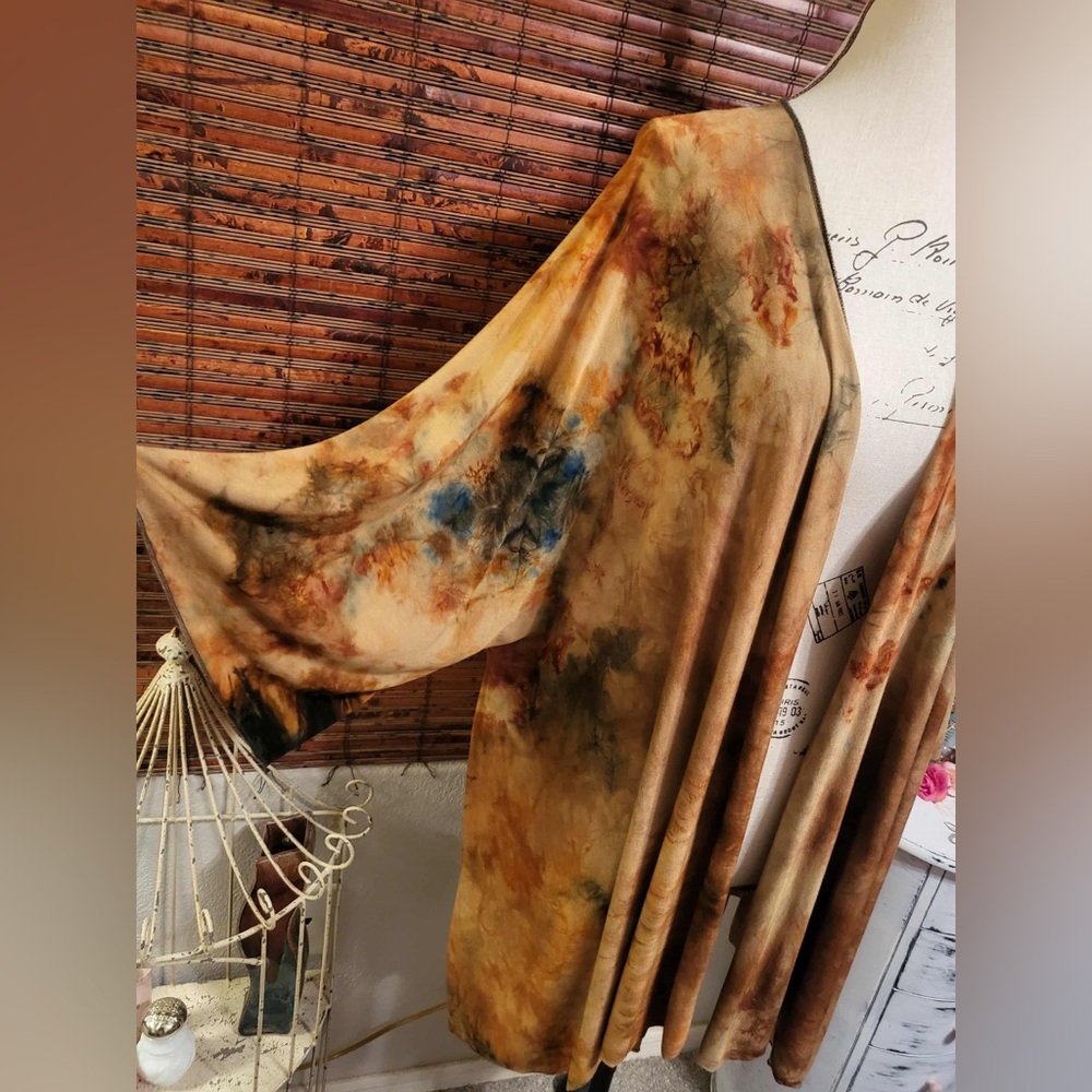 Bohemian Tie-Dye Kimono Cardigan - Picture 2 of 3